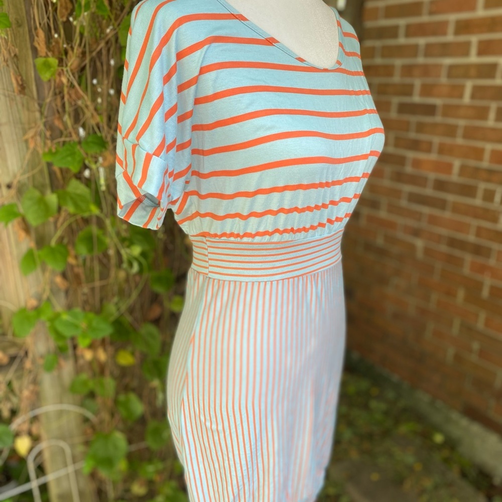 LOILA dress